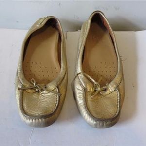 CAR SHOE GOLD LEATHER SLIP-ON FLATS SIZE 40**
